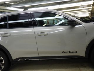 Voertuigafbeelding 11