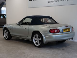 Voertuigafbeelding 4