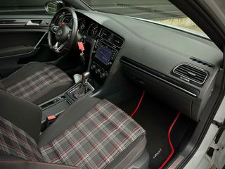 Voertuigafbeelding 48