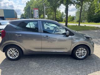 Voertuigafbeelding 5