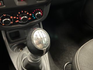 Voertuigafbeelding 17