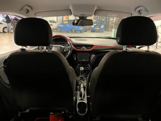 Voertuigafbeelding 6