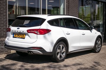 Voertuigafbeelding 2