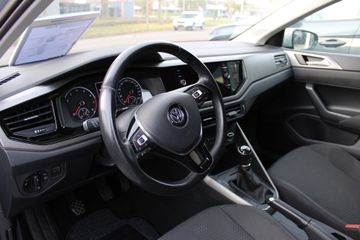 Voertuigafbeelding 6