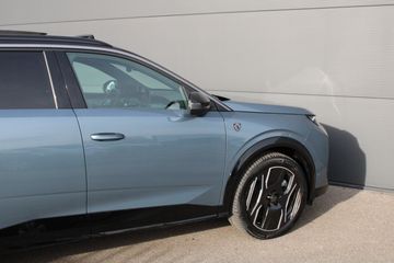 Voertuigafbeelding 12