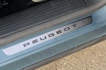 Voertuigafbeelding 8