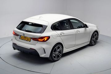 Voertuigafbeelding 14