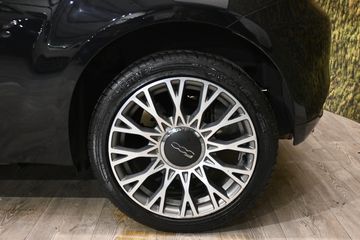 Voertuigafbeelding 14