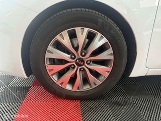 Voertuigafbeelding 7