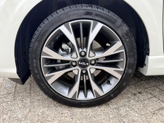 Voertuigafbeelding 14