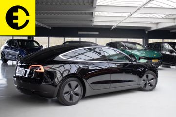 Voertuigafbeelding 11