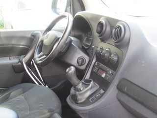 Voertuigafbeelding 10