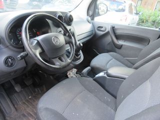 Voertuigafbeelding 6