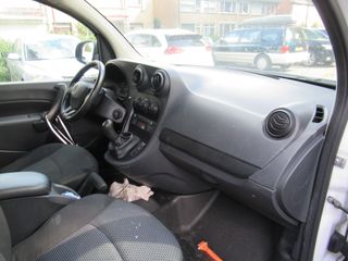 Voertuigafbeelding 9