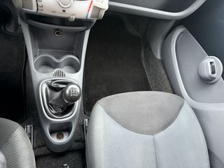 Voertuigafbeelding 18