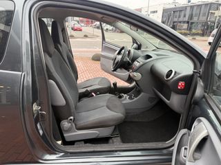 Voertuigafbeelding 35