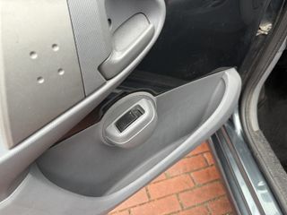 Voertuigafbeelding 44