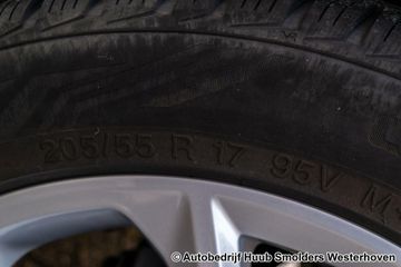 Voertuigafbeelding 11