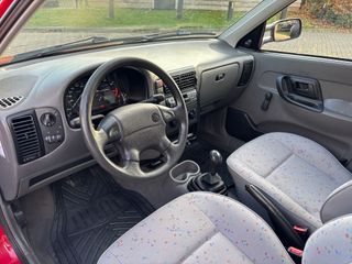 Voertuigafbeelding 10