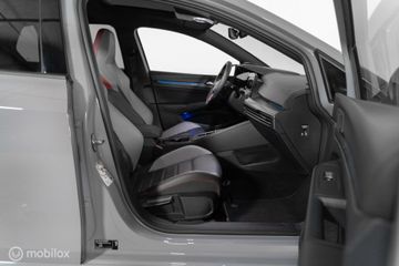 Voertuigafbeelding 16