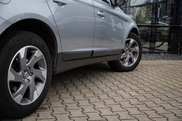 Voertuigafbeelding 8