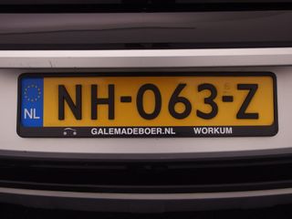 Voertuigafbeelding 17