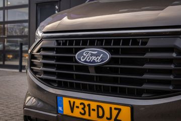 Voertuigafbeelding 9