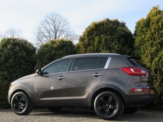 Voertuigafbeelding 3