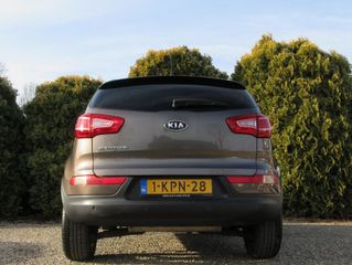 Voertuigafbeelding 4