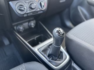 Voertuigafbeelding 17