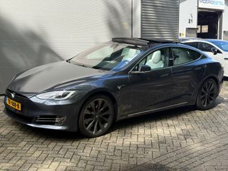 Voertuigafbeelding 3