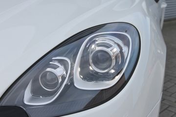 Voertuigafbeelding 16