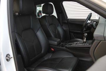 Voertuigafbeelding 6