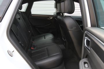 Voertuigafbeelding 8