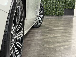 Voertuigafbeelding 8