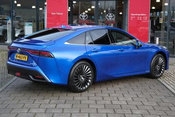 Voertuigafbeelding 3