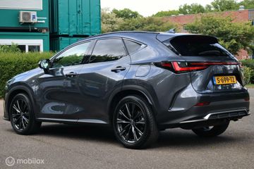 Voertuigafbeelding 5