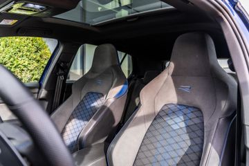 Voertuigafbeelding 10