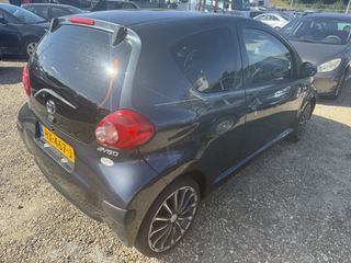 Voertuigafbeelding 3