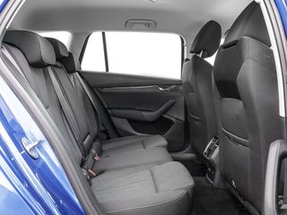 Voertuigafbeelding 9