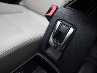 Voertuigafbeelding 36