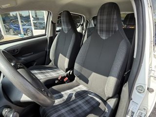 Voertuigafbeelding 14