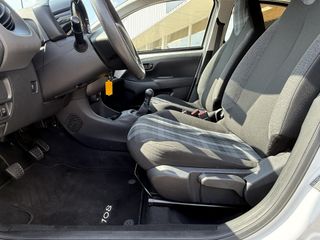 Voertuigafbeelding 15