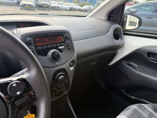 Voertuigafbeelding 25