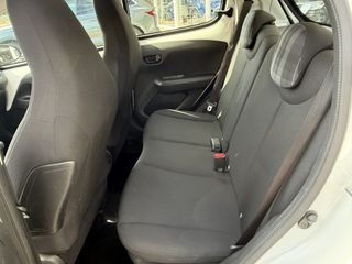 Voertuigafbeelding 34