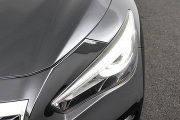 Voertuigafbeelding 38