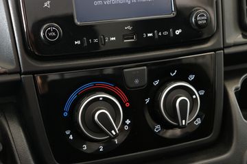 Voertuigafbeelding 26