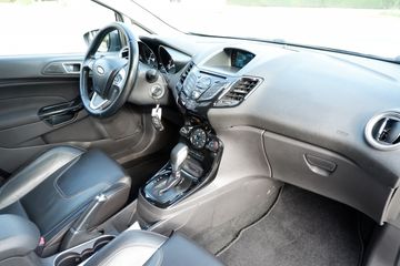 Voertuigafbeelding 10