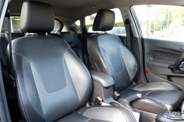 Voertuigafbeelding 9