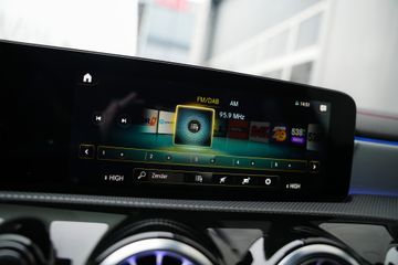 Voertuigafbeelding 35